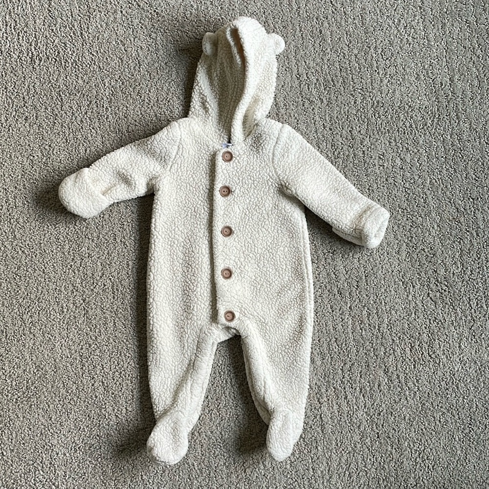 Baby Gap 3-6 month full body bunting